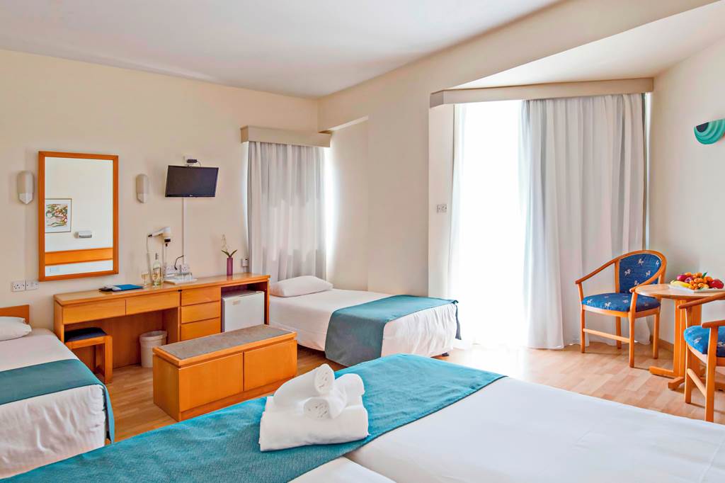 PFO_70448_Kissos_Hotel_0619_04.jpg