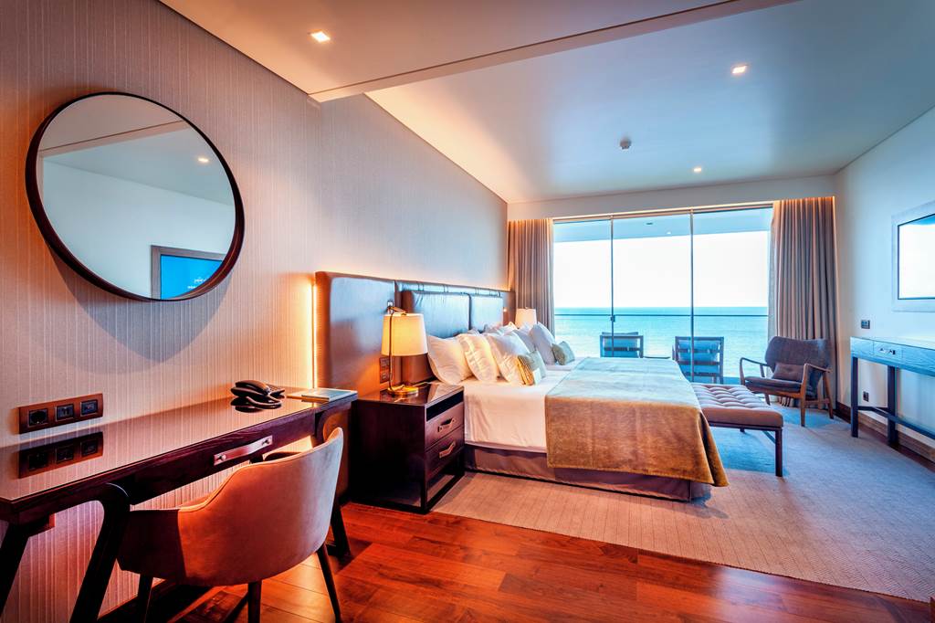 FNC_78351_Les_Suites_at_The_Cliff_Bay_1119_08.jpg