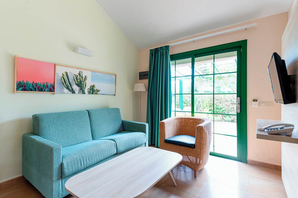 LPA_68502_Cordial_Sandy_Golf_Bungalows_0121_10.jpg
