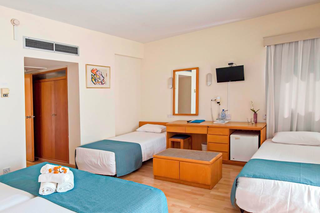 PFO_70448_Kissos_Hotel_0619_05.jpg