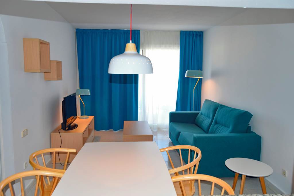MAH_71831_Aparthotel_Isla_Paraiso_0719_15.jpg