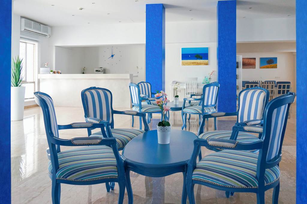LCA_84226_Liquid_Hotel_Aparts_0922_07.jpg