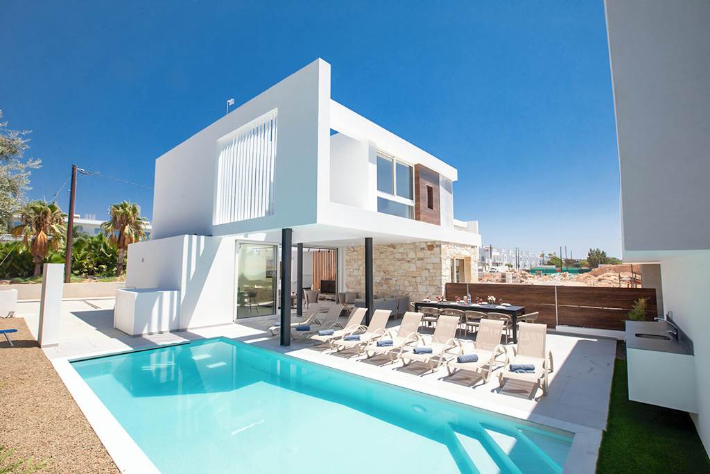 LCA_83531_Kube_Residences_1221_25.jpg