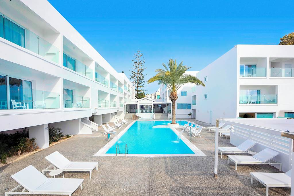 LCA_84226_Liquid_Hotel_Apartments_0922_13.jpg