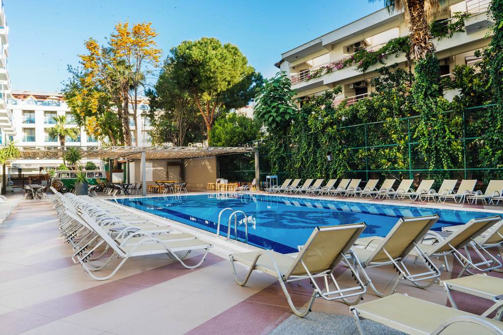DLM_73211_Emre_Beach_Hotel_&_Emre_Hotel_0824_01.jpg
