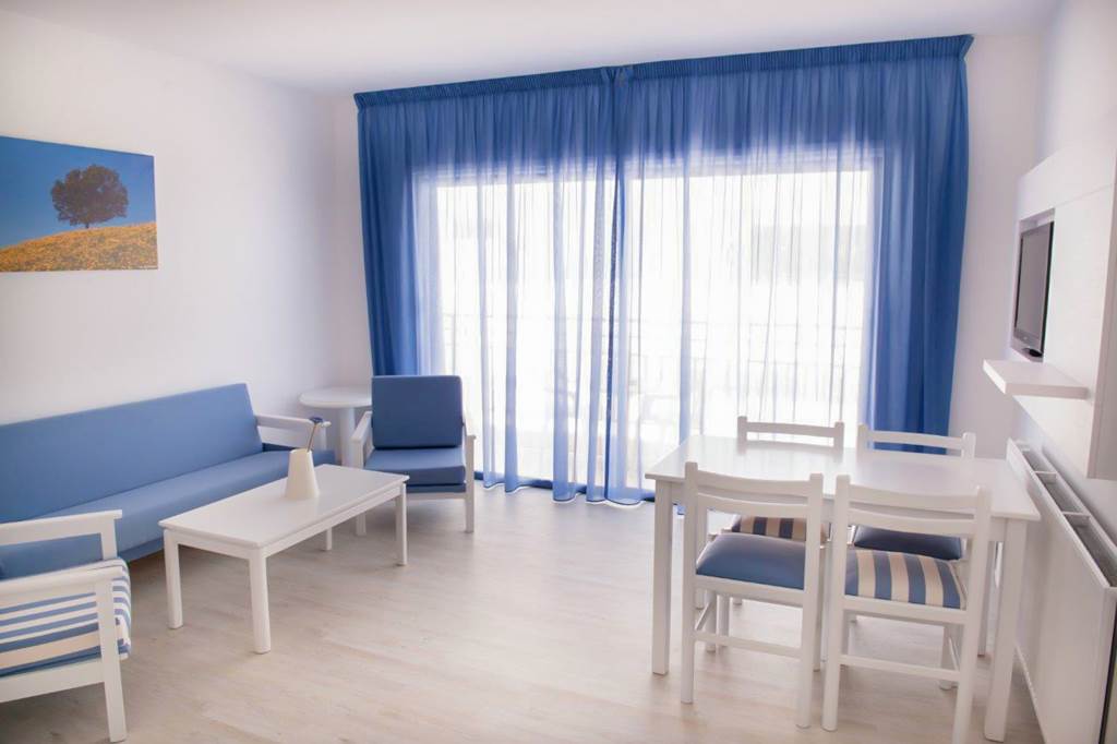 LCA_84226_Liquid_Hotel_Apartments_0922_12.jpg