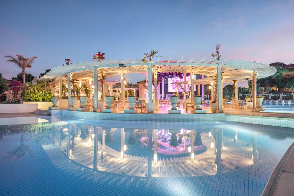 AYT_73429_Ela_Excellence_Resort_0922_80.jpg