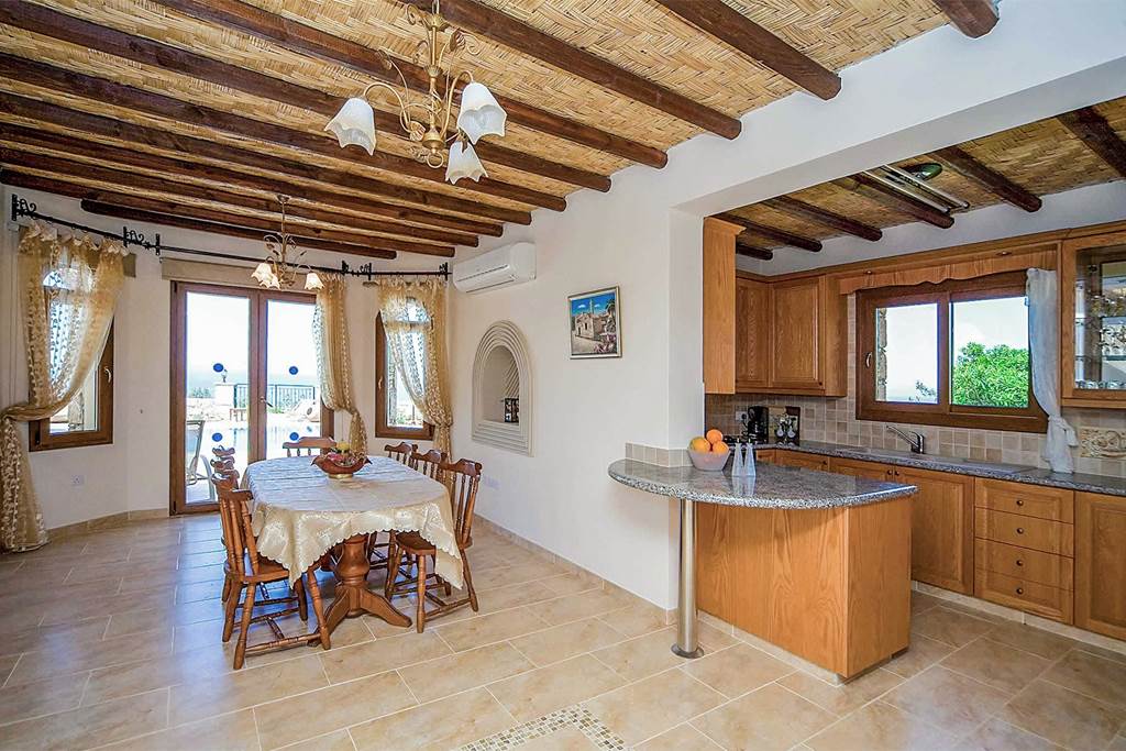 PFO_86565_Villa_Stavroulla_Paphos_1223_07.jpg