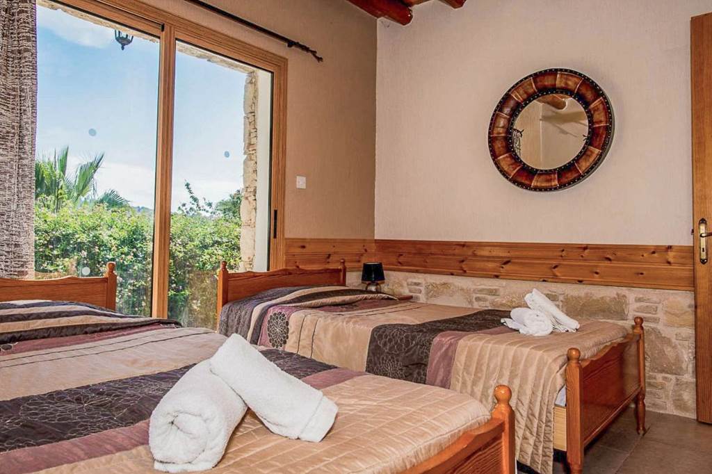 PFO_86540_Villa_Anna_Argaka_1123_02.jpg