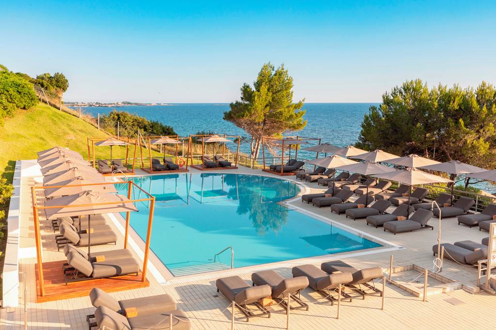 EFL_73517_White_Rocks_Hotel_&_Bungalows_0619_12.jpg
