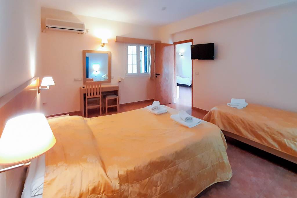 EFL_72185_Lassi_Hotel_0523_05.jpg