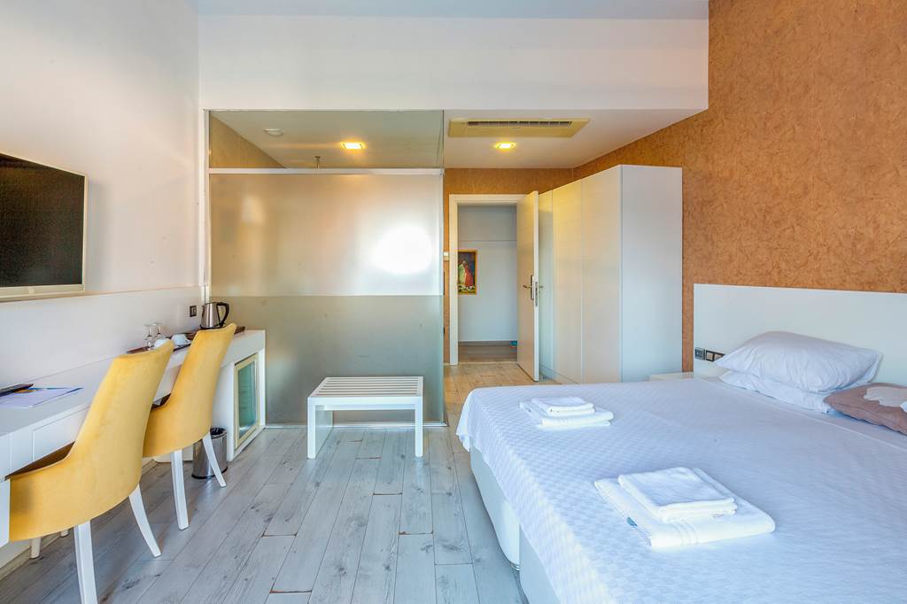 DLM_86042_Rhapsody_Hotel_&_Spa_1124_13.jpg