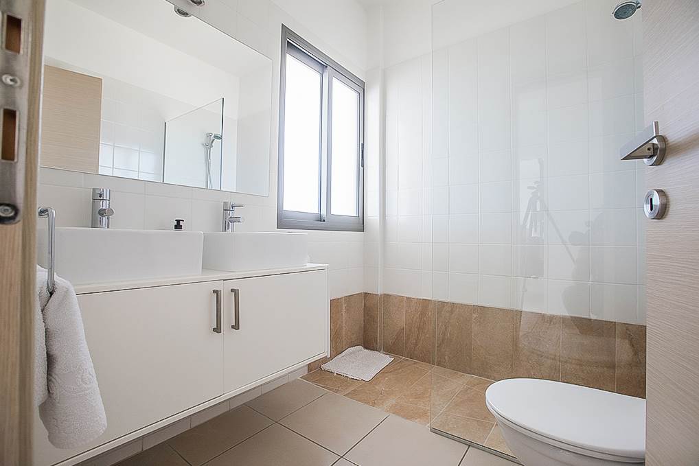 PFO_84155_Villa_Latchi_View_30_0822_05.jpg