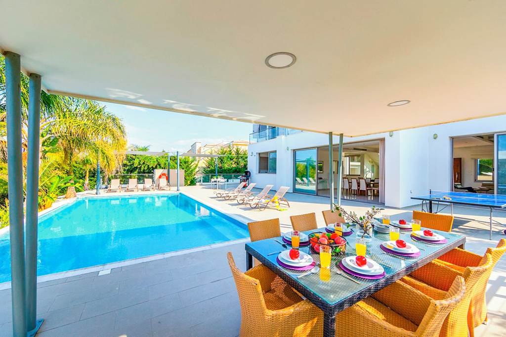 PFO_84675_Limni_Beach_Villa_0123_12.jpg