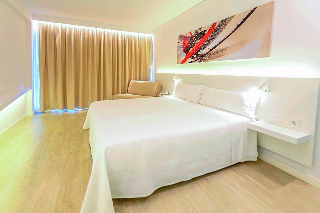 IBZ_82150_Els_Pins_Resort_and_Spa_Ibiza_1123_02.jpg