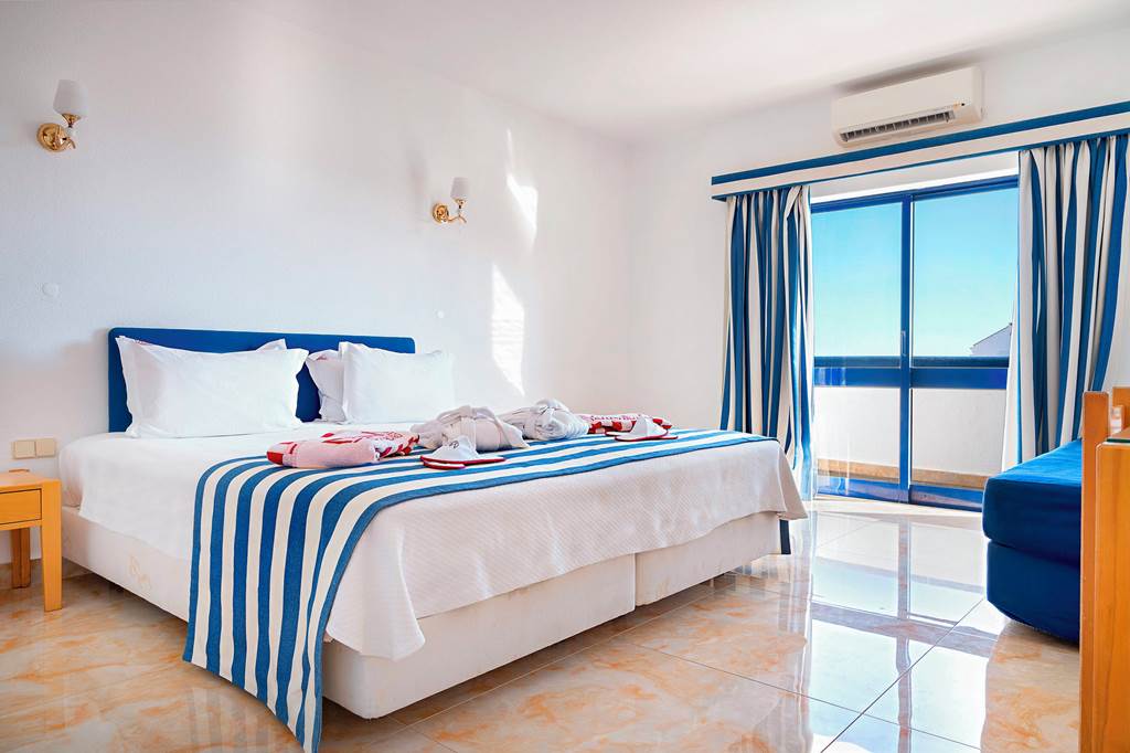 FAO_71804_Oura_View_Beach_Club_0922_36.jpg
