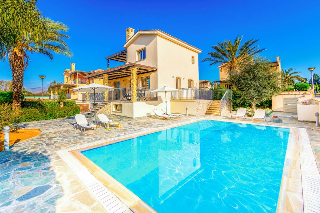 PFO_79887_Villa_Paralia_0519_18.jpg