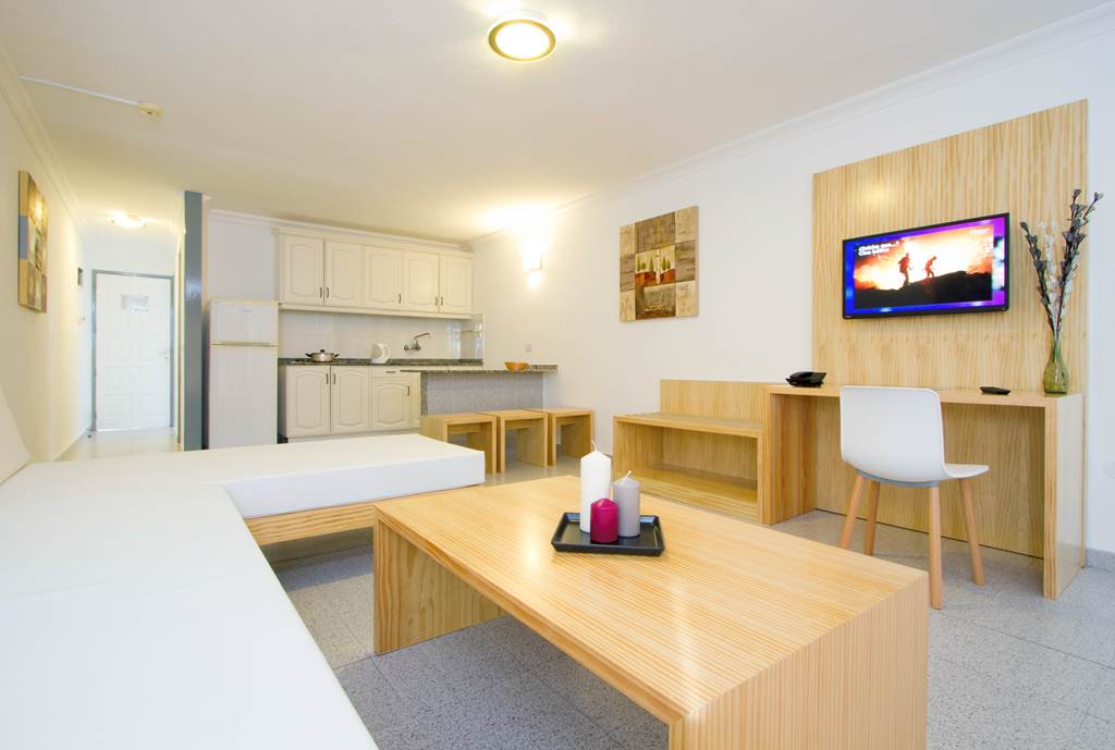 H_ACE_71109_HIBISCOS_APARTMENTS_1114_01.jpg