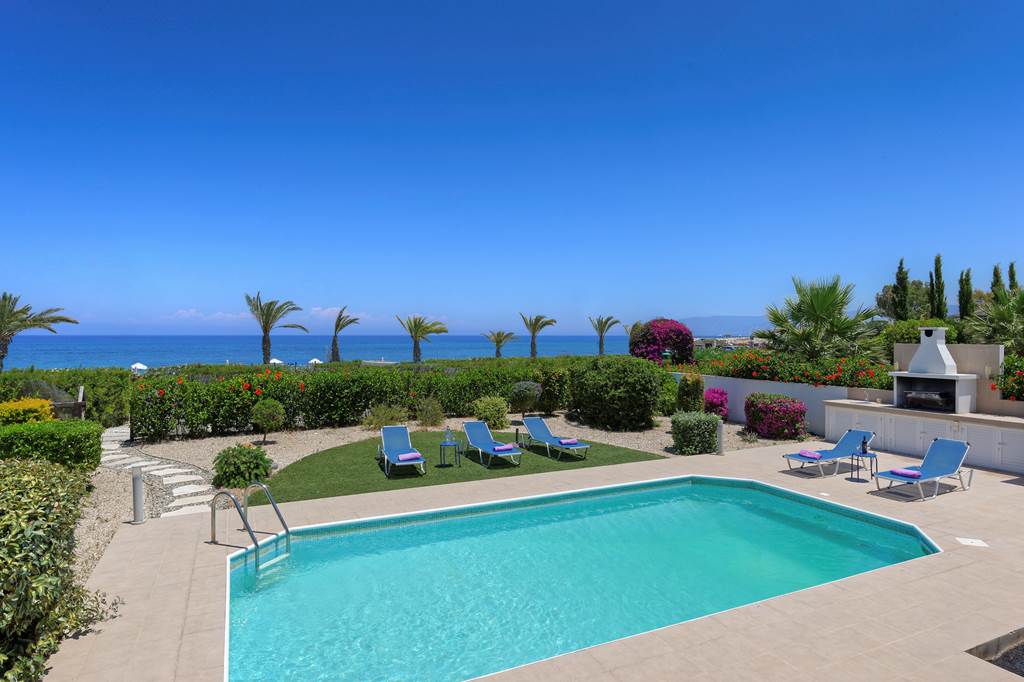 PFO_75160_latchi_BCH_villa_0317_03.jpg
