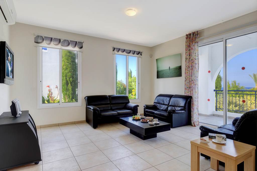 PFO_75160_latchi_BCH_villa_0317_11.jpg