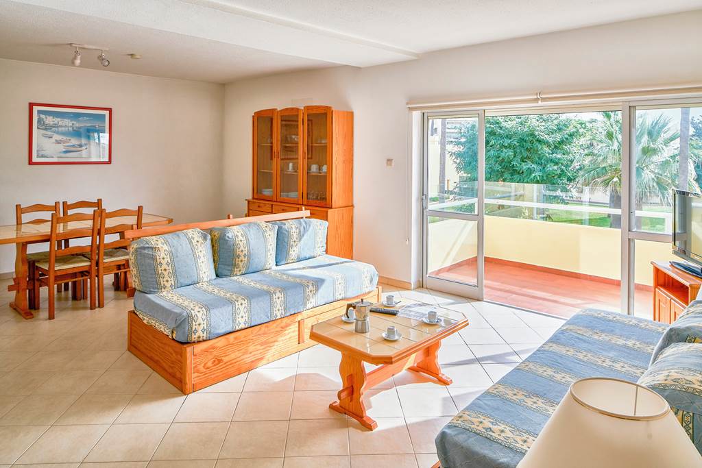 FAO_19_Parque_Mourabel_Oasis_Village_0423_18.jpg