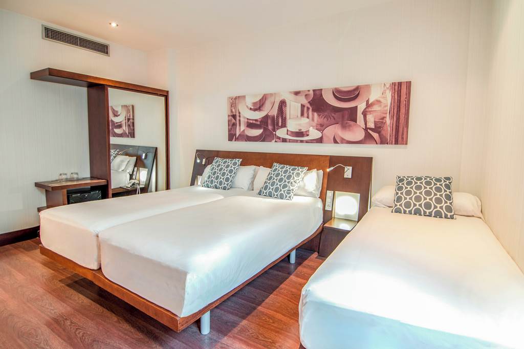 XRY_88403_Petit_Palace_Marques_Santa_Ana_1124_08.jpg