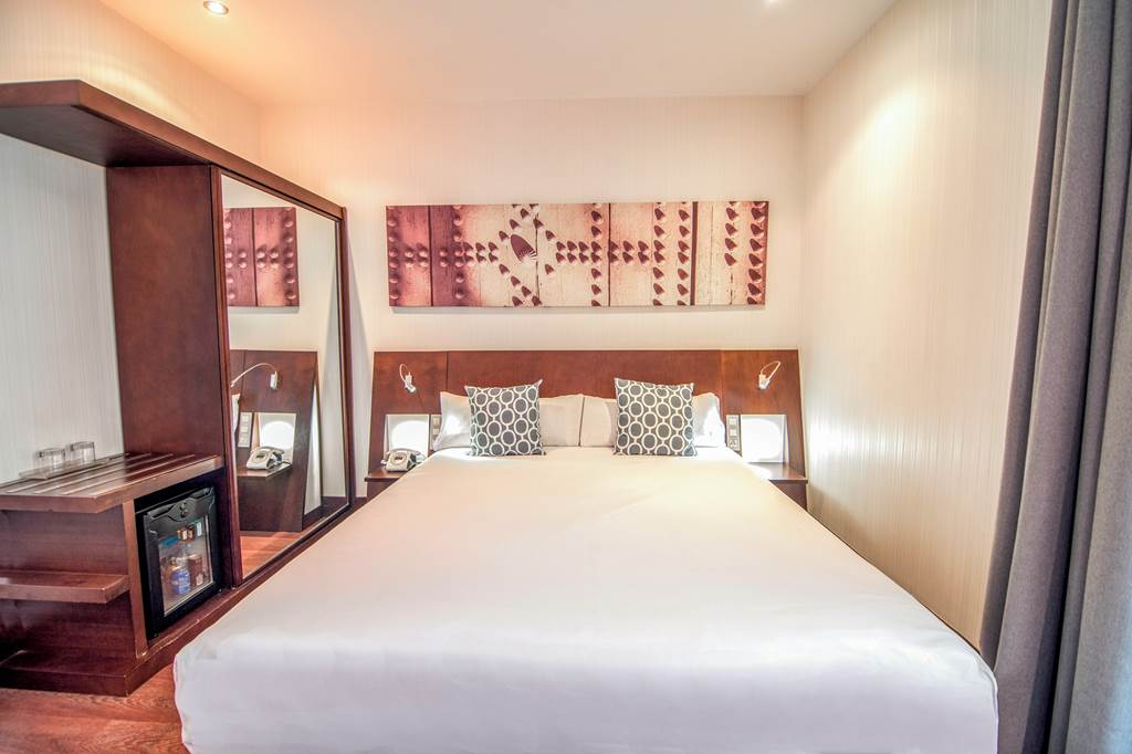 XRY_88403_Petit_Palace_Marques_Santa_Ana_1124_02.jpg