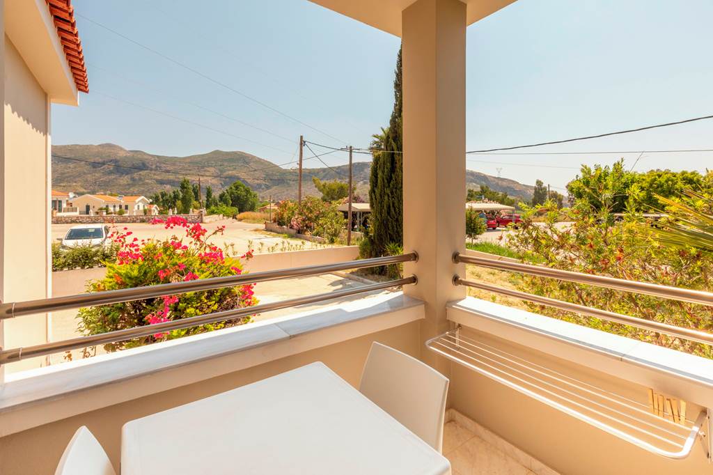EFL_78418_Mythos_Apartments_0619_08.jpg