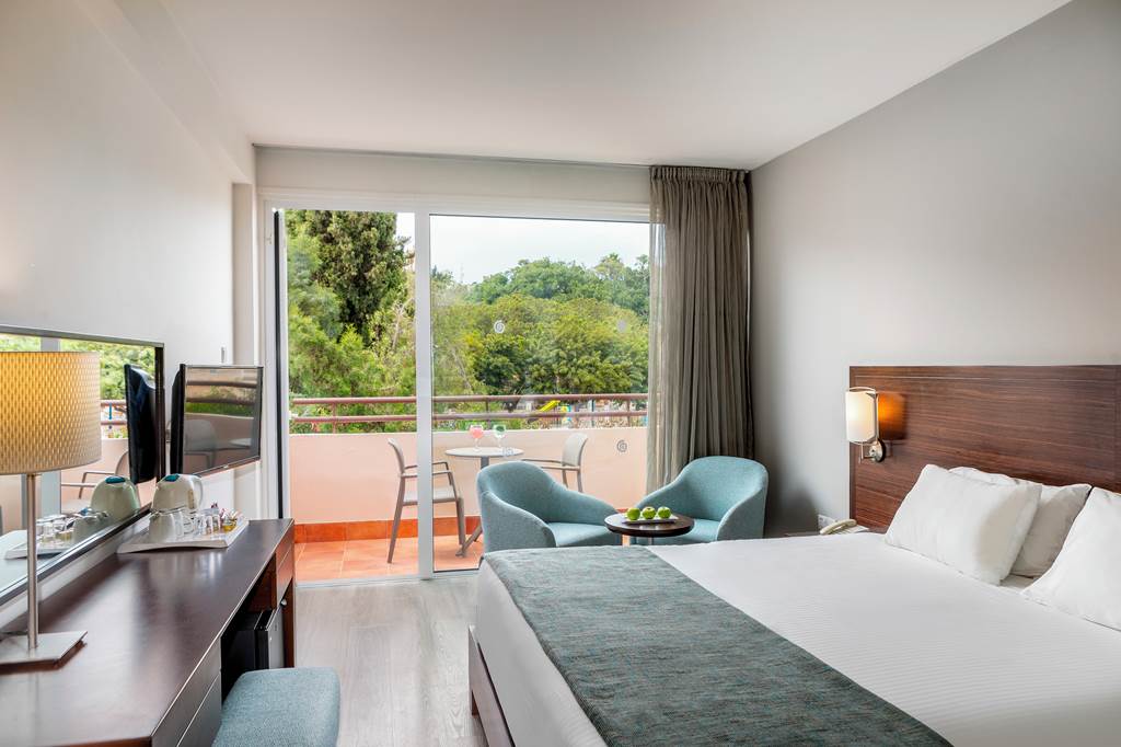 LCA_4054_Napa_Plaza_Hotel_0324_01.jpg
