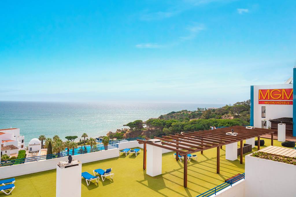 FAO_71804_Oura_View_Beach_Club_0922_57.jpg