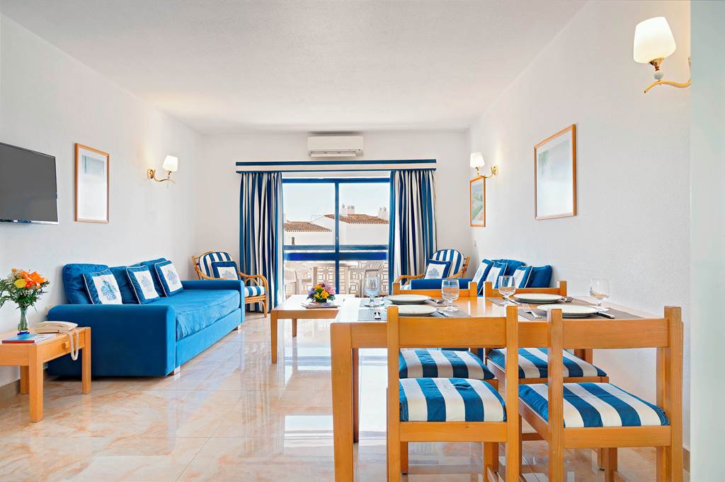 FAO_71804_Oura_View_Beach_Club_0922_43.jpg