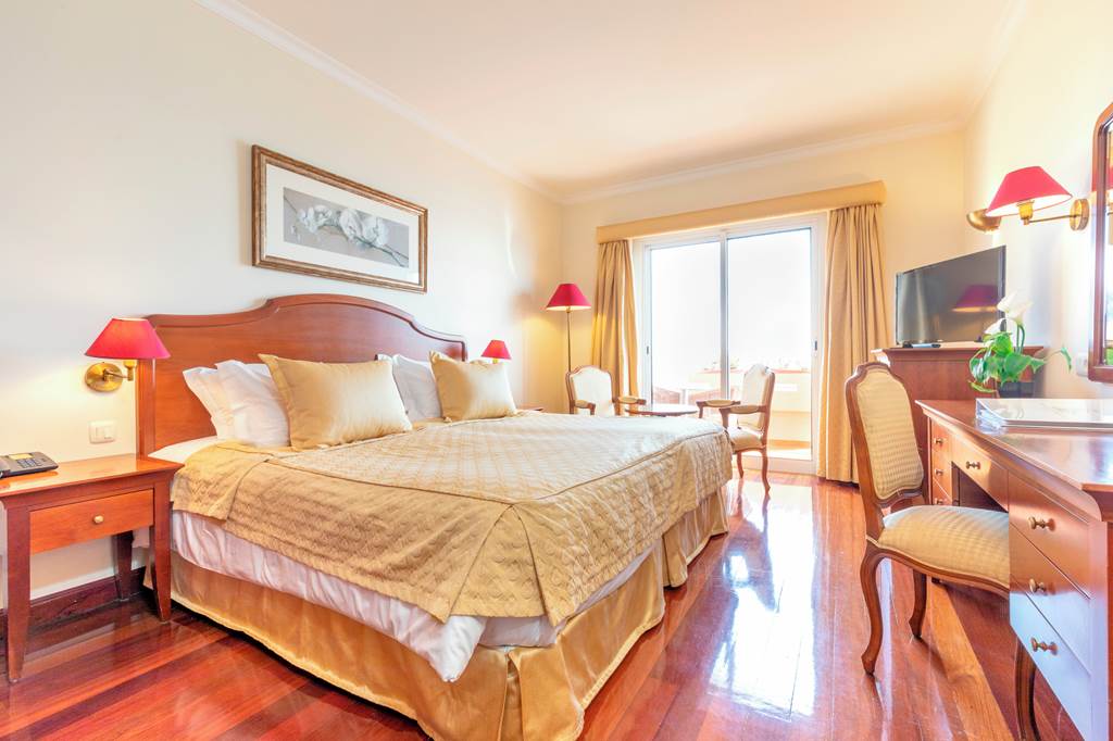 FNC_77599_Ocean_Gardens_Hotel_0419_10.jpg