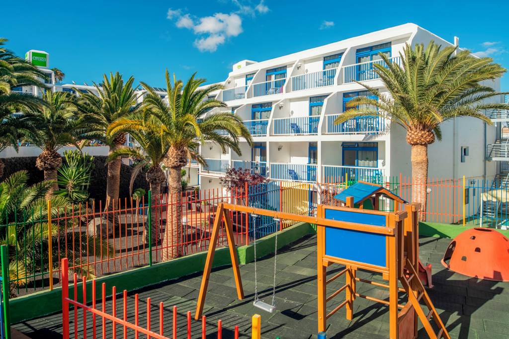 ACE_71109_Ereza_Los_Hibiscos_Apartments_0823_08.jpg