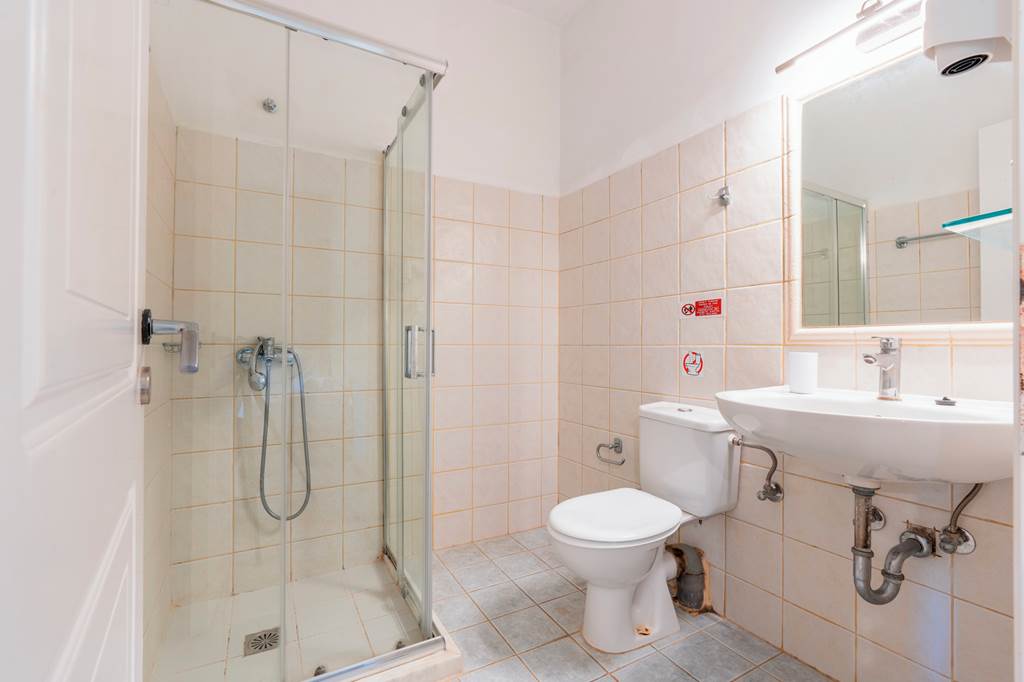 EFL_78418_Mythos_Apartments_0624_04.jpg