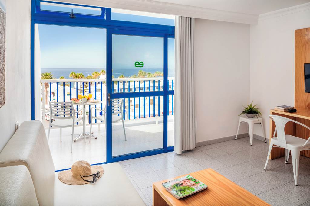 ACE_71109_Ereza_Los_Hibiscos_Apartments_0823_04.jpg