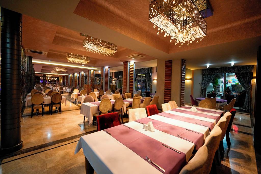DLM_70715_Golden_Rock_Beach_Hotel_0124_02.jpg