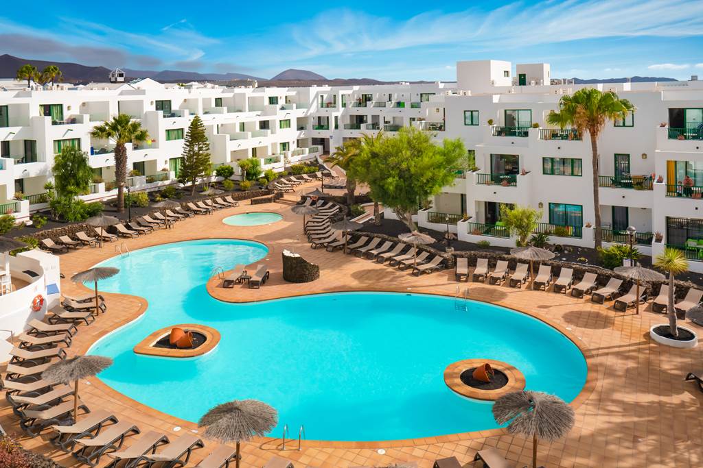 ACE_455_Galeon_Playa_Apartments_0422_08.jpg