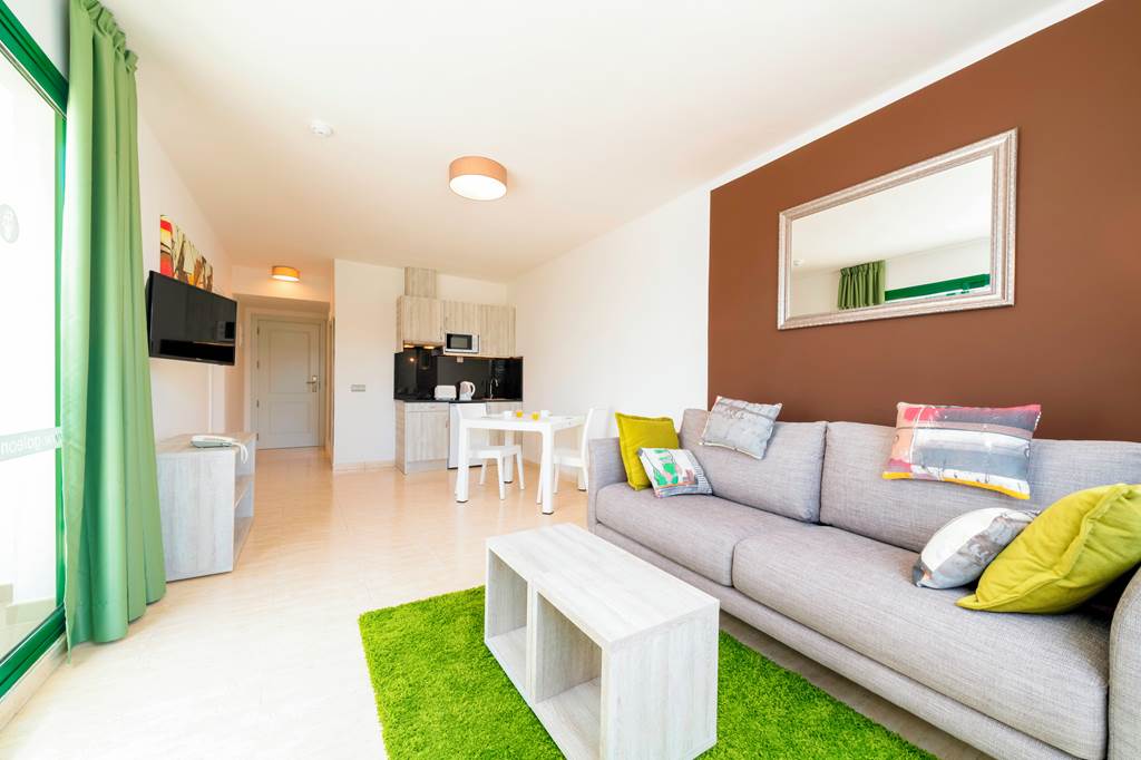 ACE_455_Galeon_Playa_Apartments_0320_02.jpg