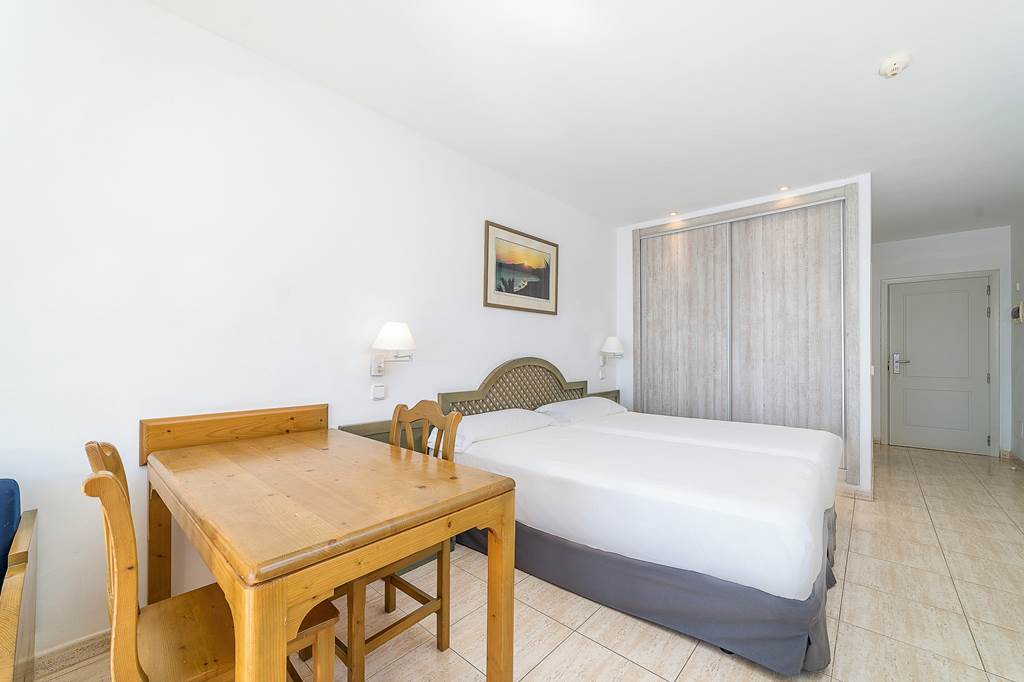 ACE_455_Galeon_Playa_Apartments_1023_03.jpg