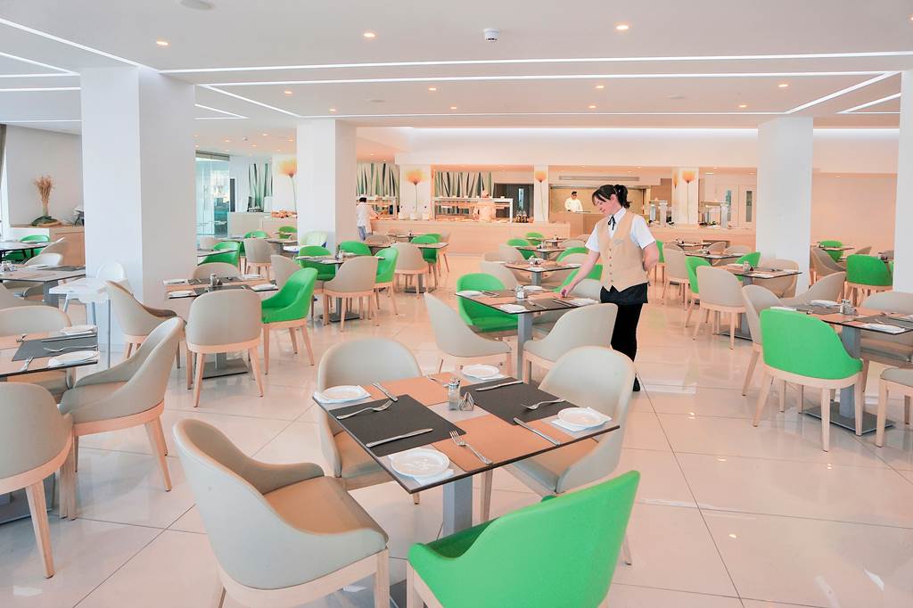 LCA_80733_Nelia_Beach_Hotel_0719_31.jpg