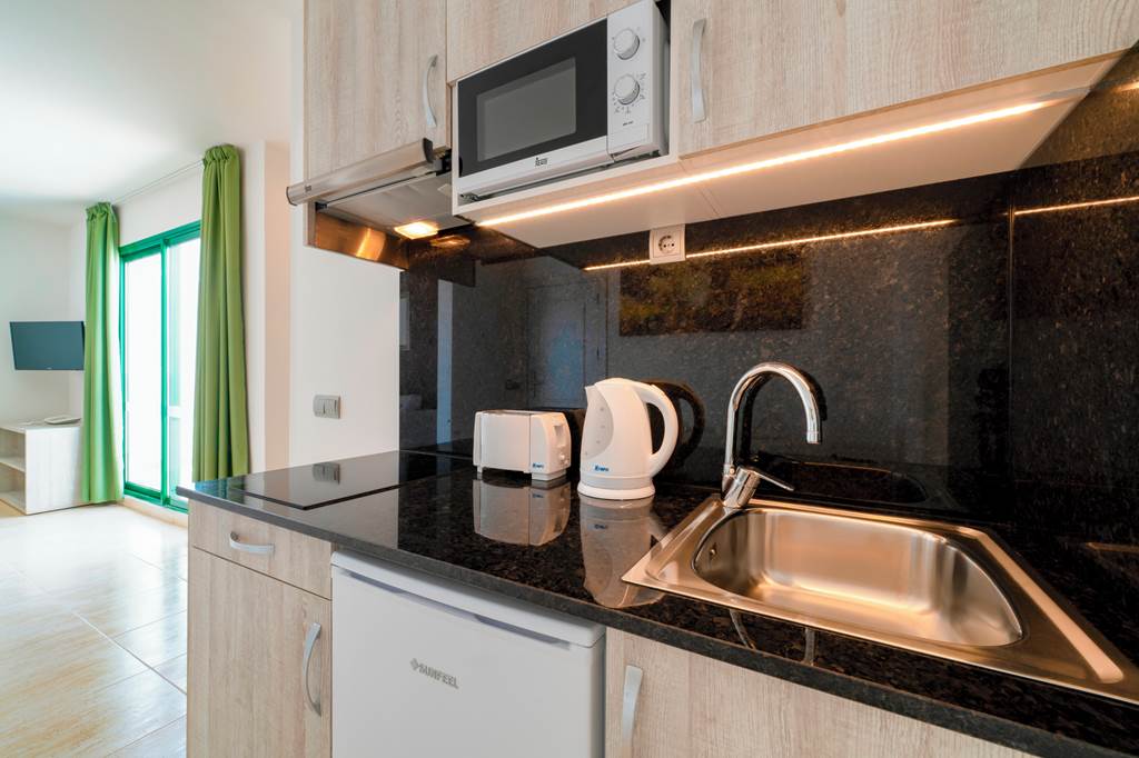 ACE_455_Galeon_Playa_Apartments_0320_03.jpg