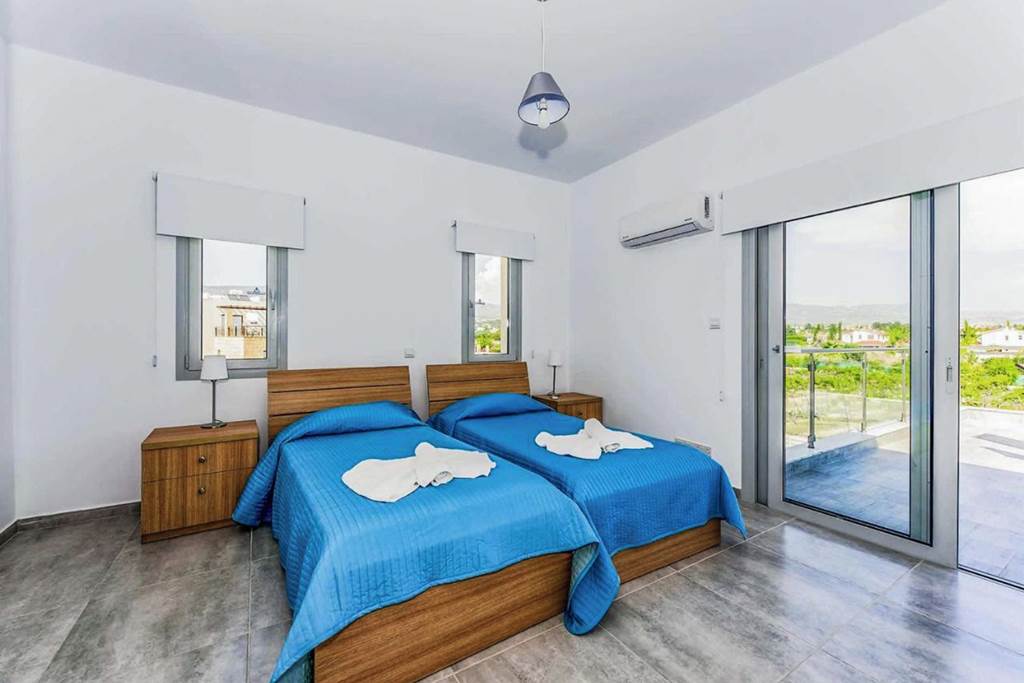 PFO_86507_Villa_Michaela_Vine_Cyprus_1123_14.jpg