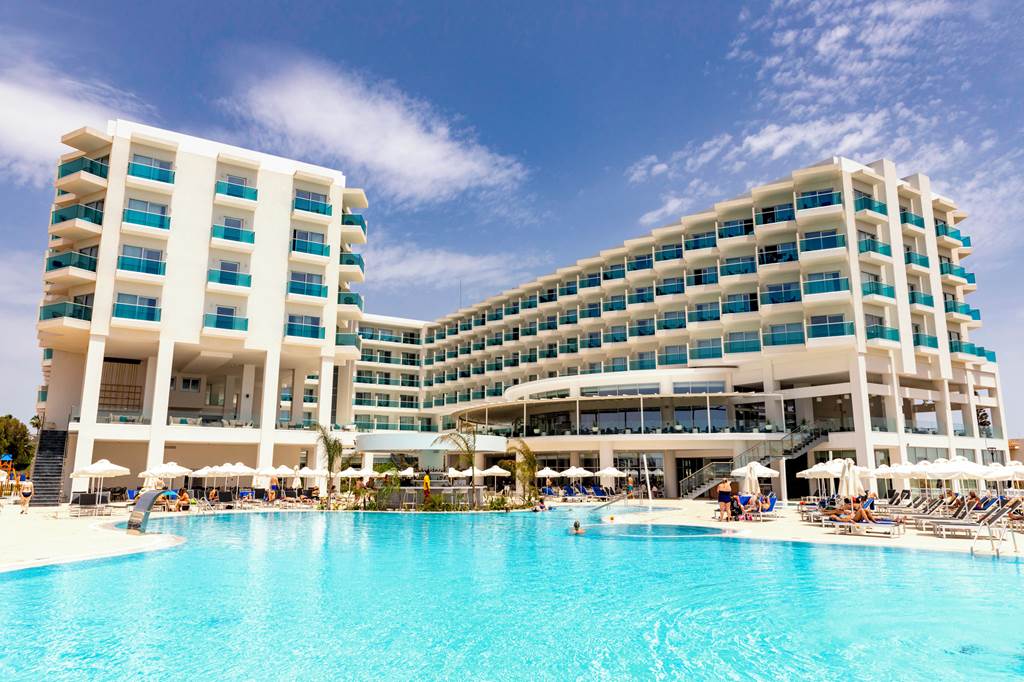 LCA_78708_NissiBlu_Beach_Resort_0619_16.jpg