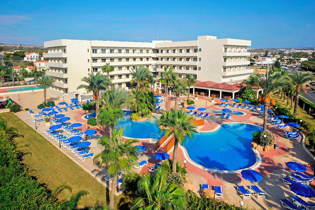 LCA_3136_Nissiana_Hotel_&_Bungalows_0519_06.jpg