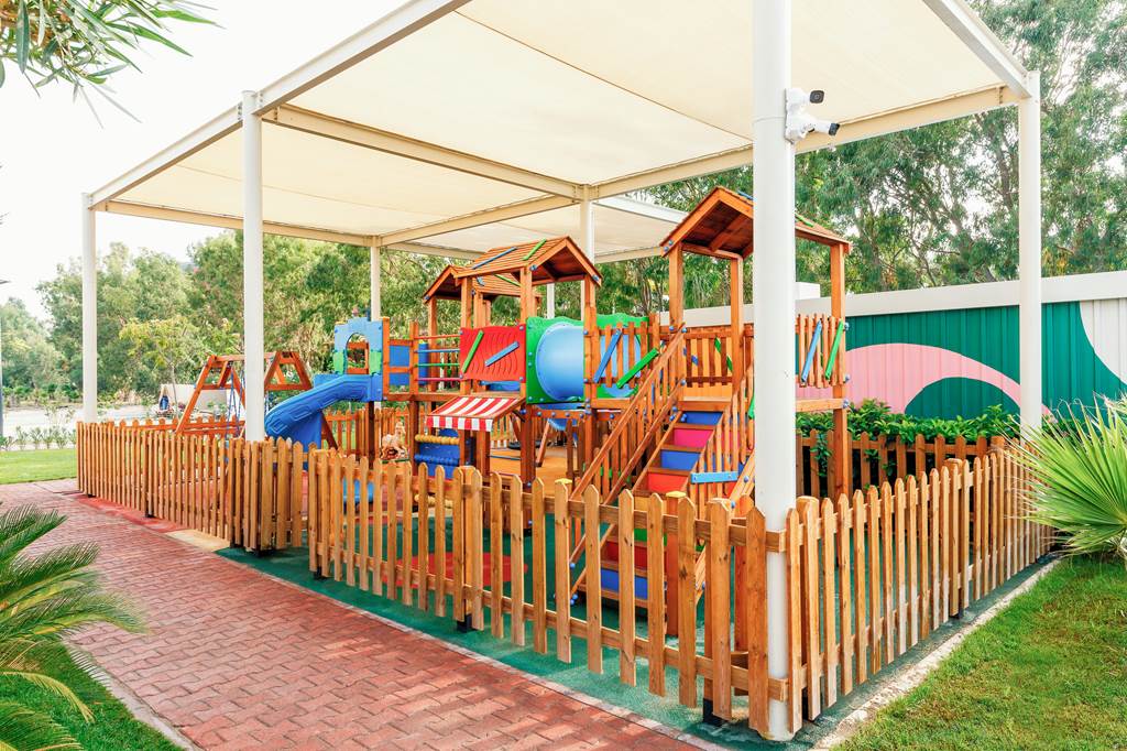 AYT_79249_Grand_Park_Lara_0922_02.jpg
