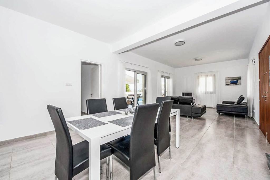 PFO_86507_Villa_Michaela_Vine_Cyprus_1123_11.jpg