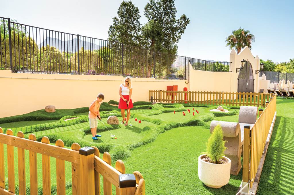 TFS_71225_Isabel_Hotel_0816_07.jpg
