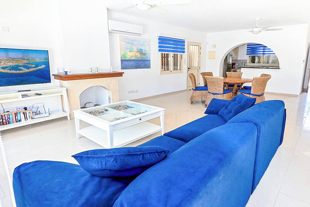 PFO_87942_Villa_Adeline_0824_10.jpg