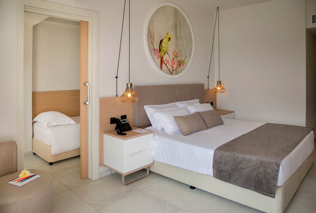 LCA_78708_NissiBlu_Beach_Resort_0421_12.jpg