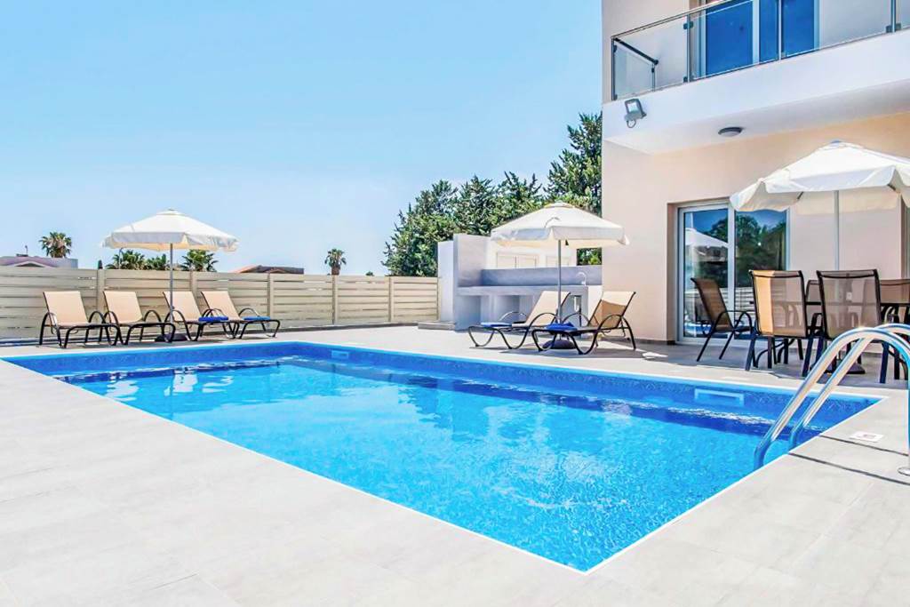 PFO_86506_Villa_Demitrios_Vine_Cyprus_1123_03.jpg